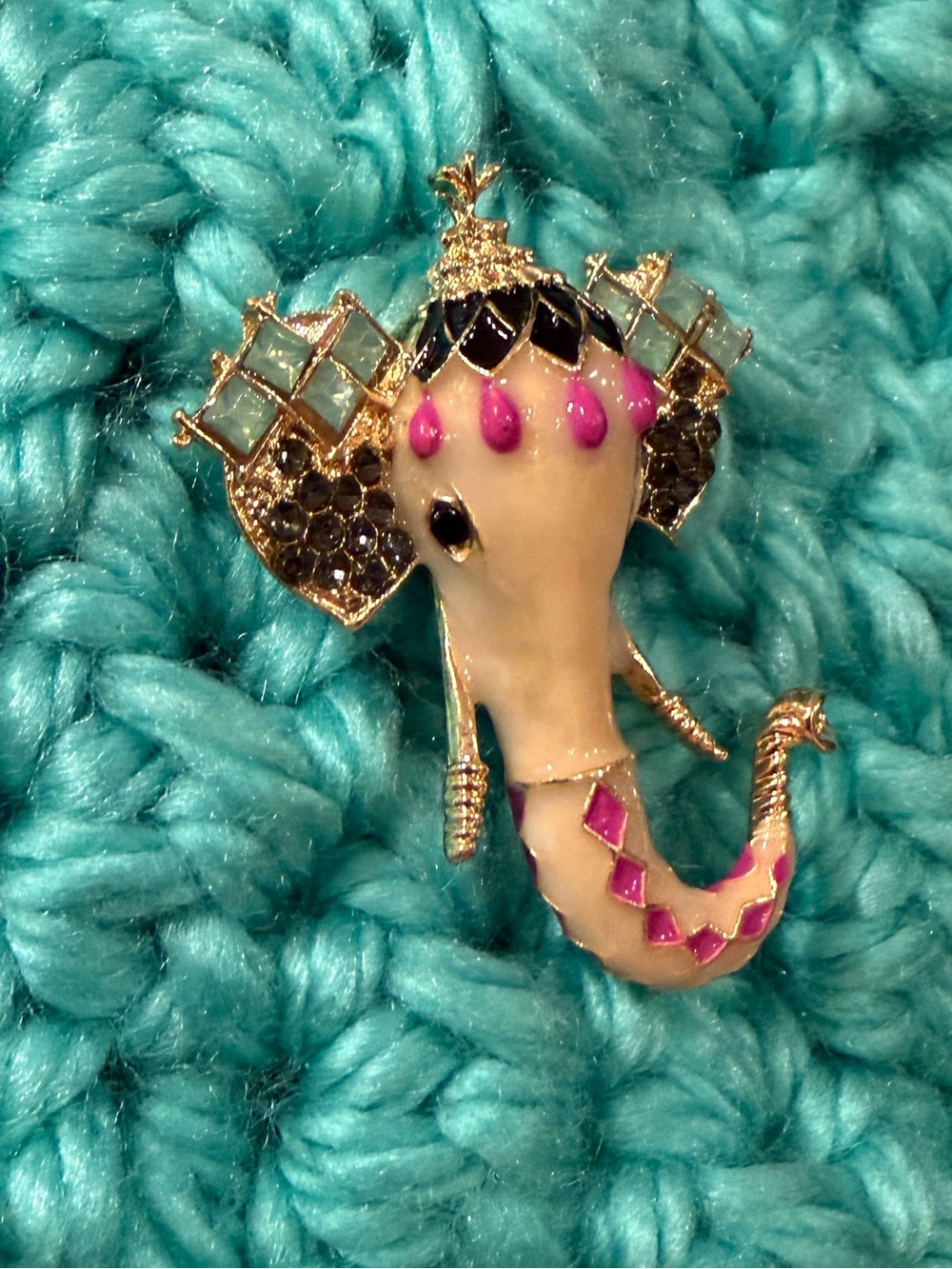 Handmade Chunky Crochet Turquoise Shoulder Tote Bag w/ Elephant Brooch Boho OOAK - Picture 4 of 6